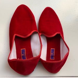 Handmade in Rome red velvet Gallo slipper size 40
